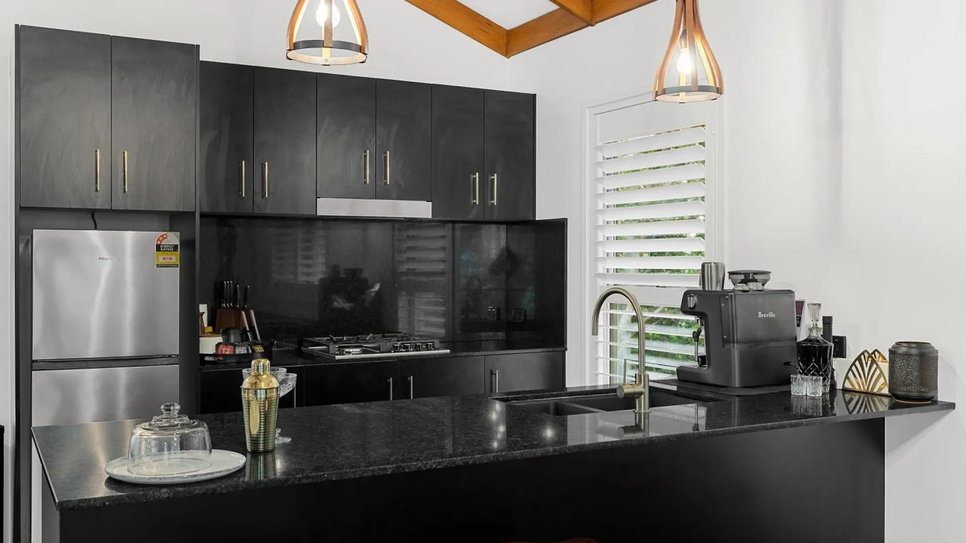 Lodge Narrows Escape Rainforest Retreat Montville