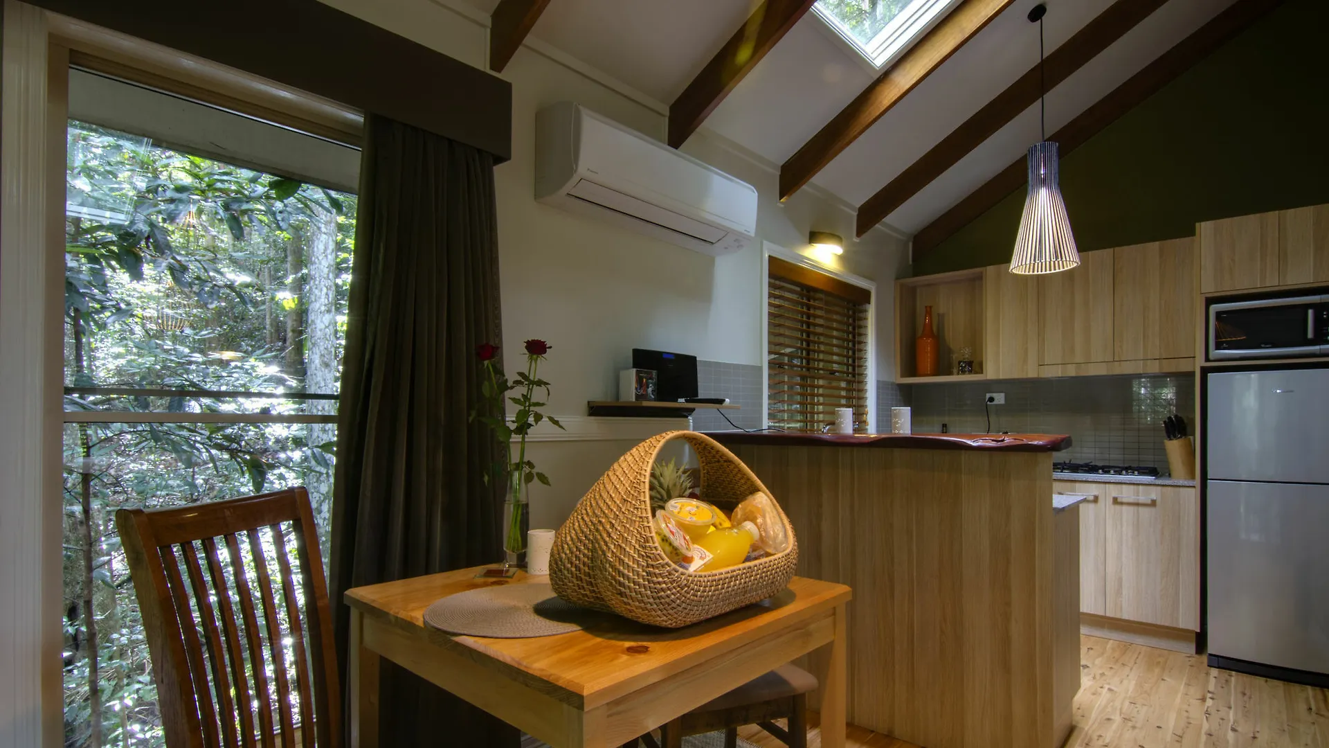 Narrows Escape Rainforest Retreat Montville Lodge