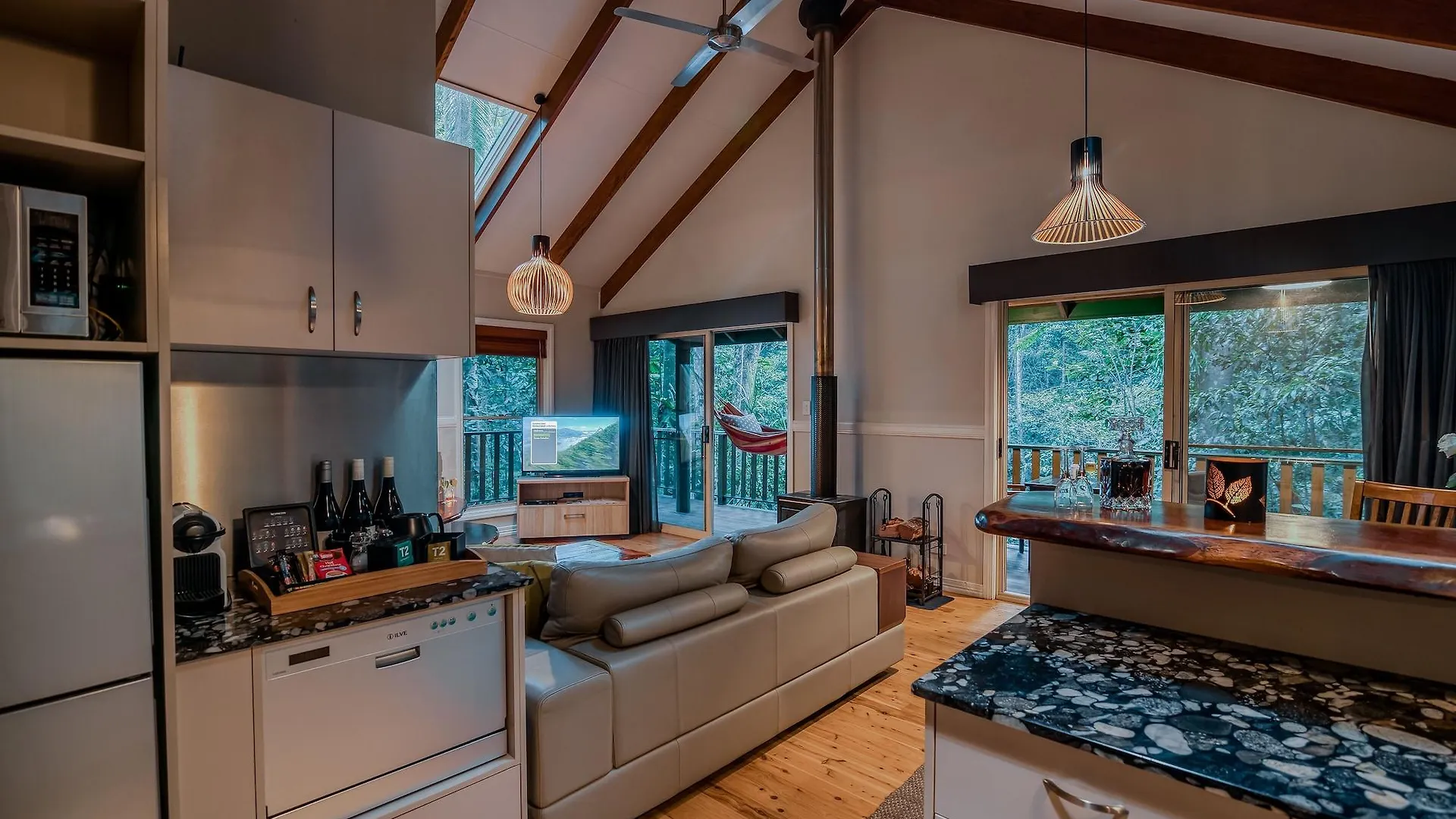 Narrows Escape Rainforest Retreat Montville Lodge